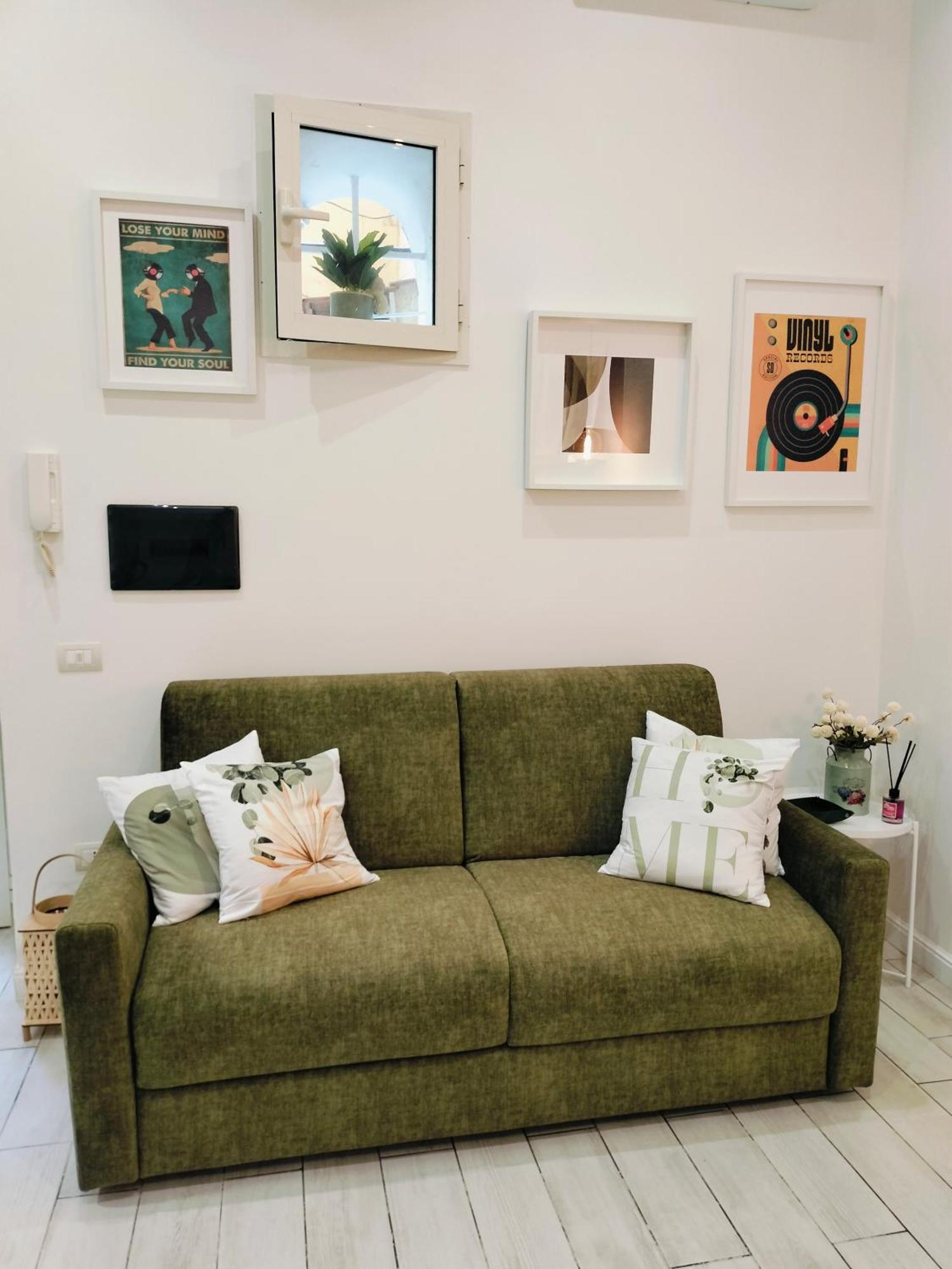 Emma House * Naples